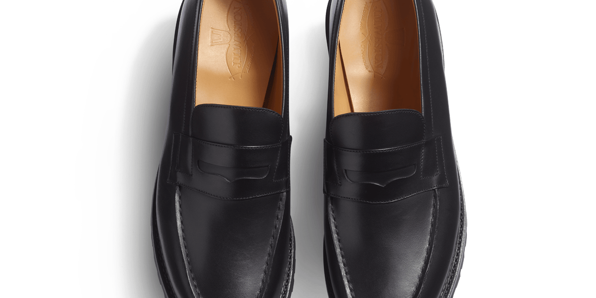 Signature loafer #180 Commando [Men's Black Boxcalf] – J.M. WESTON