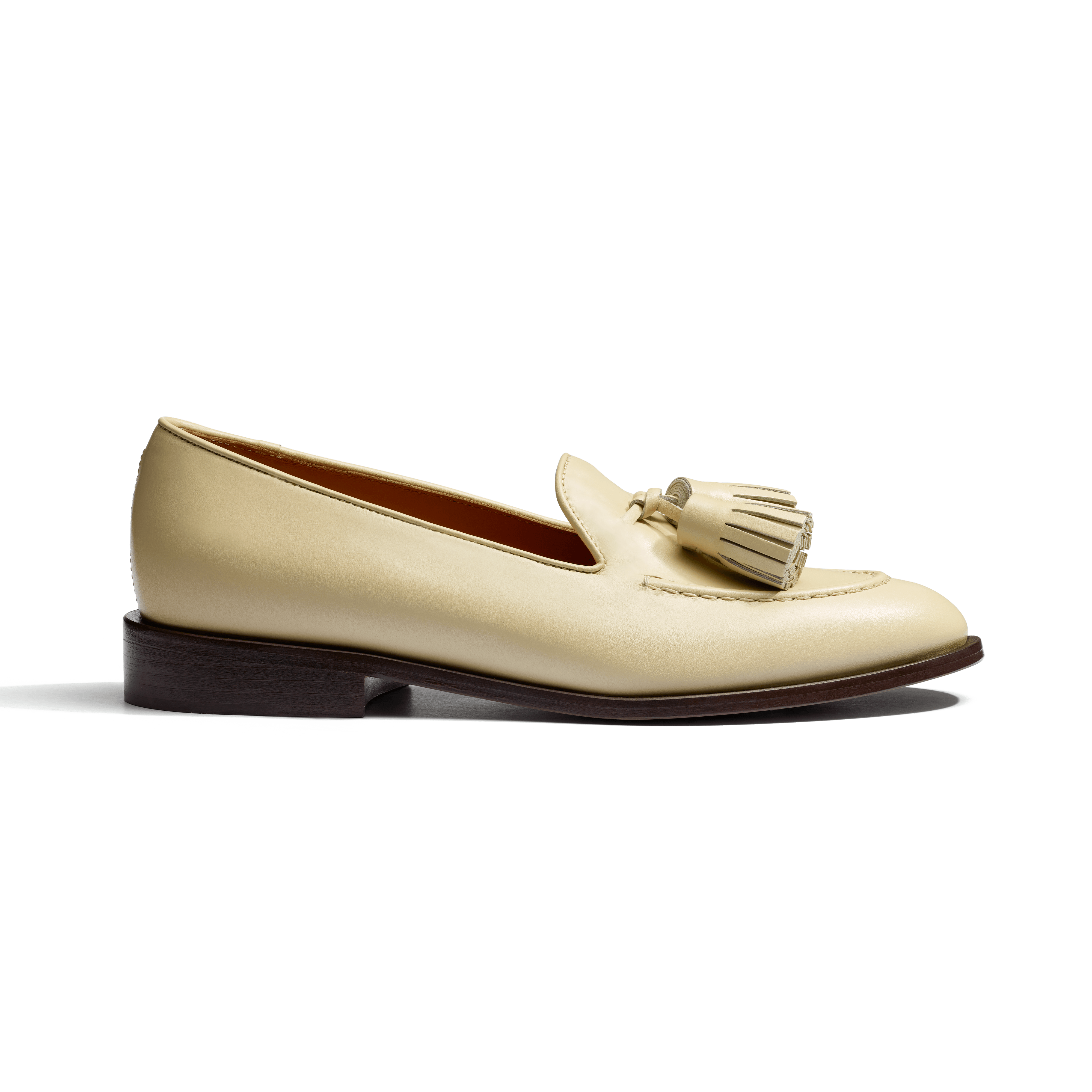 Tassel Loafer Women’s Light Ivory Calfskin P